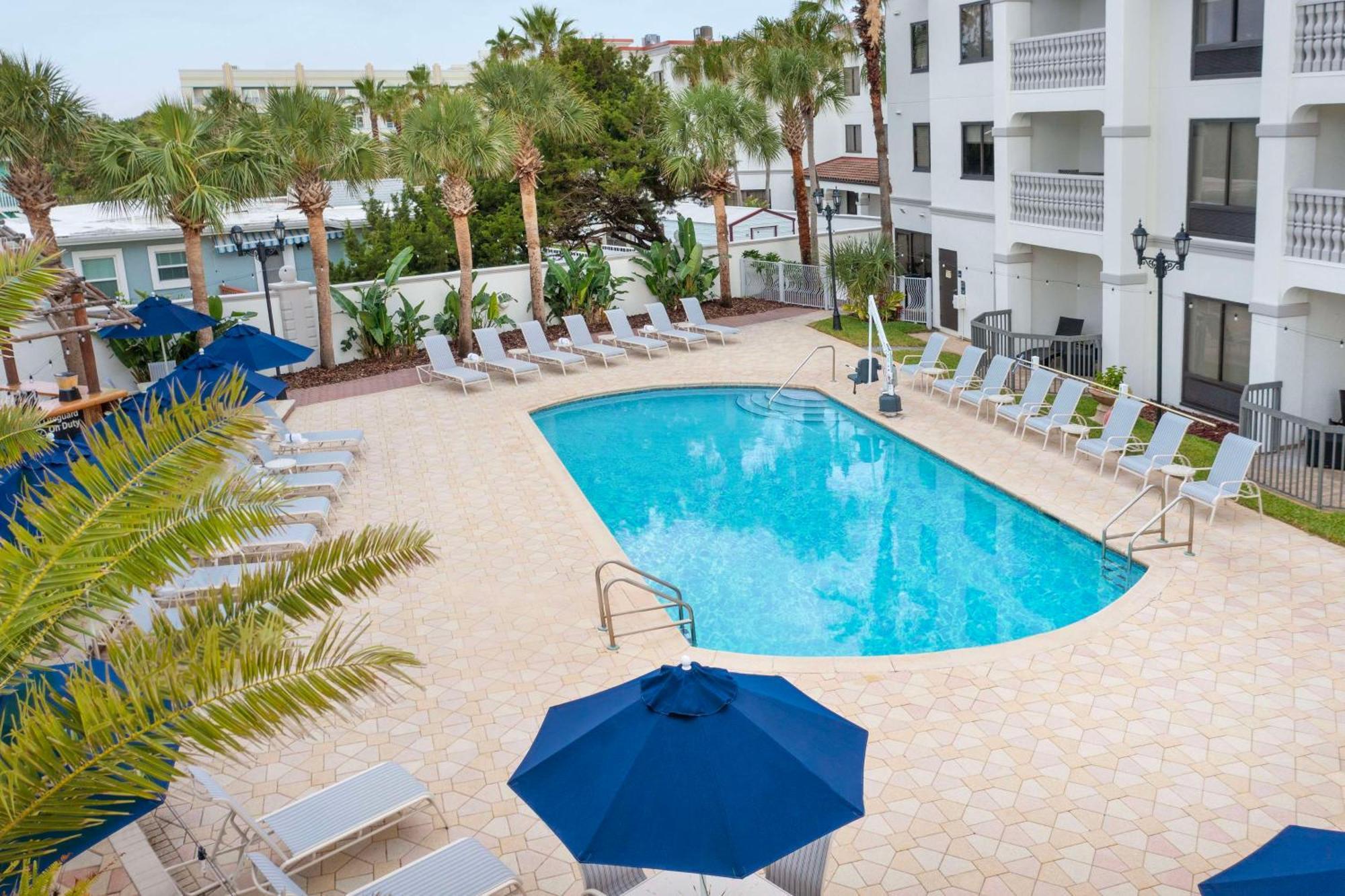 Hampton Inn & Suites St. Augustine-Vilano Beach Exterior photo